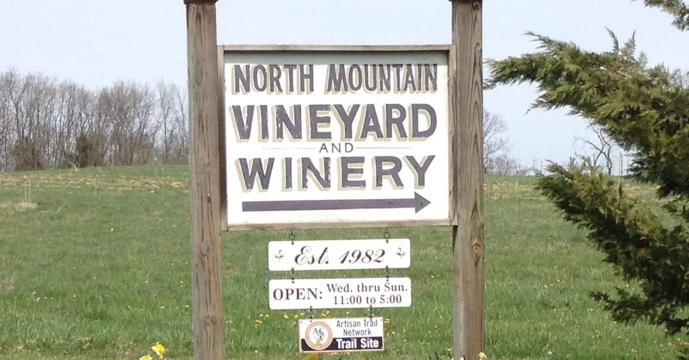 We are closing early today, was to be at 4pm....with the weather it may be earlier. If you need wine, please come in as soon as possible or call us. Merry Christmas 🎄