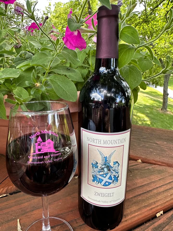 Zweigelt is an Austrian varietal known for its refreshing, uplifting acidity and low tannins with bright fruity flavors, similar in a way to Beaujolais or Zinfandel. The vast majority of Zweigelt can be classified as easy drinking. Our Zweigelt is just that. Another grape grown in our Sonnenberg vineyard, this light-medium bodied wine has notes of currant, raspberry, and a pleasing aroma of herbaceous sage throughout. 100% Zweigelt, it was aged 7 months in French Oak. The perfect picnic wine best paired with barbecue. Come try our Zweigelt and ask about our Wine of the Month special pricing. #NMwine #shenandoahvalleywinetrail #Vawine #Virginiaisforwinelovers