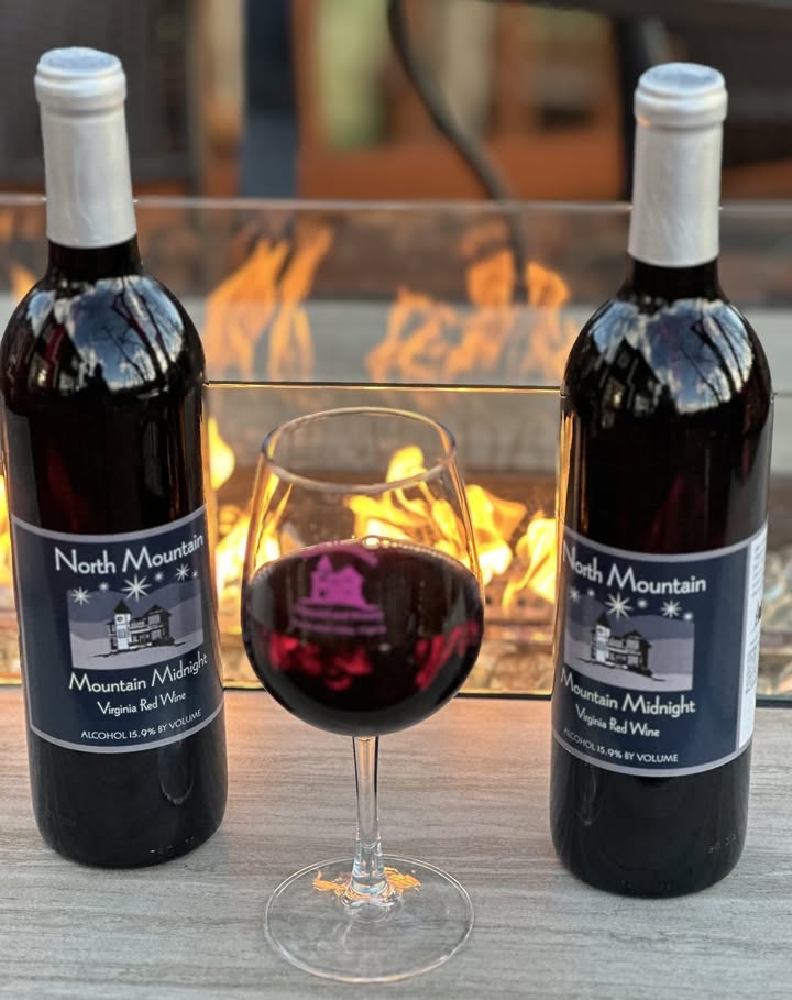 Mountain Midnight is our February Wine of the Month. This unique wine is made from 100% Chambourcin, a hybrid known for its distinctive dark coloring and herbaceous notes. Aged for 7 months on heavy toast French oak, Mountain Midnight comes in at a surprising 15.9% ABV achieved by harvesting the grapes late. A great wine to savor around a fire or as an after dinner drink. Special pricing during the month of February for this delightful wine. #nmwine #vawine #virginiaisforwinelovers #shenandoahvalleywinetrail #shenandoahcounty