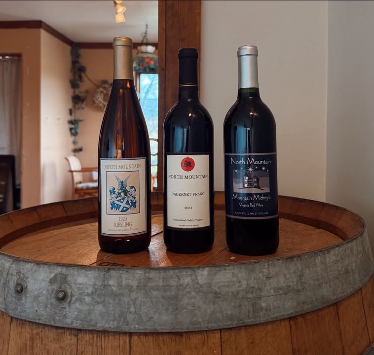 🍷 Happy Friday from North Mountain Vineyard & Winery! 🍁 Start your weekend with something delicious and perfectly timed for your Thanksgiving table! ✨ THANKSGIVING 3-BOTTLE BUNDLE - Available Now! Bring home the ideal trio for your holiday celebrations: 🥂 Riesling - crisp and refreshing, perfect with appetizers 🍷 Cabernet Franc - smooth, bold, and made for the main course 🌙 Mountain Midnight - rich, jammy, and absolutely dessert-worthy 💰 An $81 value - yours for just $69! Promo ends 11/23, so get yours today before they’re gone! 📍 Open 11-5 • Closed Monday & Tuesday • Closed Thanksgiving Day Come sip, shop, and stock up for the holidays! #NorthMountainVineyard #VirginiaWine #ShenandoahValleyWine #ThanksgivingBundle #HolidayWine #WineryDeals #LocalWine #VirginiaWineries #WineLovers #SupportLocal #DrinkLocal #ThanksgivingDinner #WineSale #HolidayHosting #WineryLife #WeekendVibes #SipSipHooray #WineTime #WineryEvents #ShopLocalVA