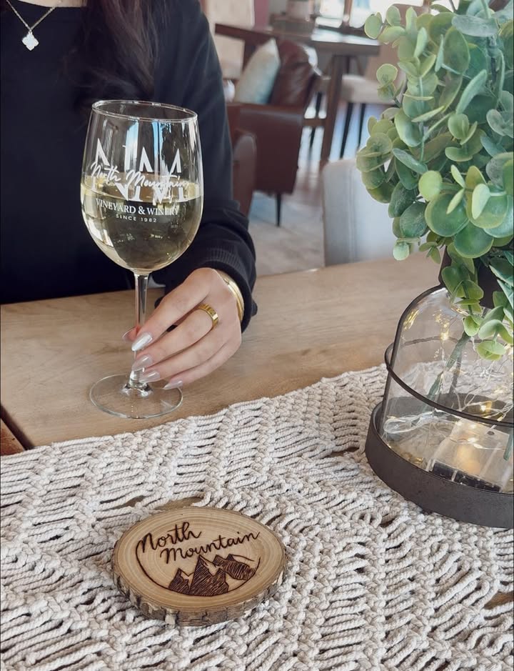 📅February Events at North Mountain Vineyard & Winery 📅 We’ve got a full month of events & music-filled weekends ahead, come sip and enjoy with us! 🍷 February Schedule: 🎶 Feb 7 (Sat) - Live Music with Bill Foster & Don Crigler 📖 Feb 8 (Sun) - Celebration of Love in Verse Poetry with Rich Follett 🍫🍷 Feb 14 (Sat) - Valentine’s Day Chocolate & Wine Experience & Live Music with Brennan Edwards 💗 Feb 15 (Sun) - Galentine’s Day Event & Live Music with Lisa Fritsch | Permanent Jewelery with Forever Linked by CG 🎶 Feb 21 (Sat) - Live Music with Teresa Pennington 🪕 Feb 28 (Sat) - Bluegrass Jam Session with Jammin’ with Tonia (bring your own instrument & play along!) Open Wednesday-Sunday | 11AM-5PM Come out, bring friends, and spend a winter weekend with us at the vineyard!
