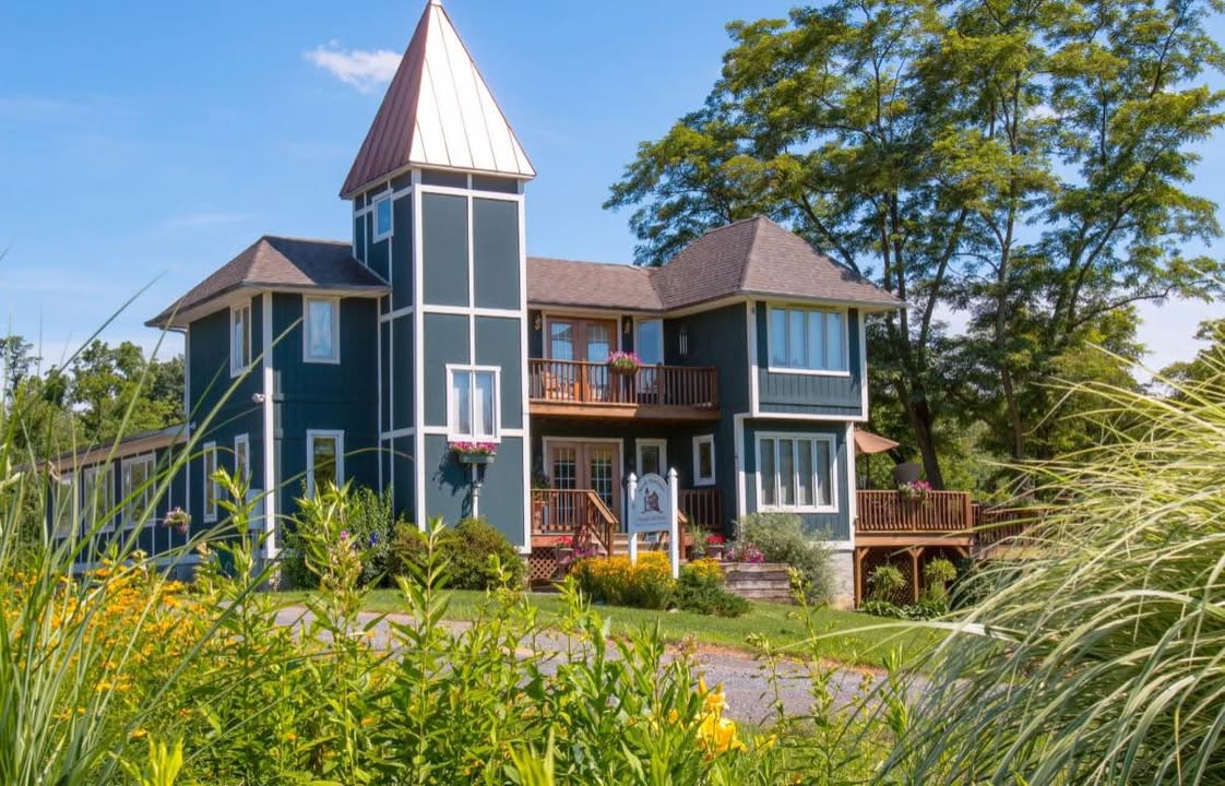 If you’ve stopped by North Mountain Vineyard & Winery recently, we’d love if you could leave us a quick review 🤍 It really helps more people find us and lets others know what to expect when they come visit! If you’ve enjoyed your time here, whether it was the wine, the views, live music, or our staff, we’d appreciate you sharing your experience: ⭐ Google: North Mountain Vineyard & Winery https://share.google/yVrIiz8nkZOlrpZoz 👍 Facebook: (Click the Reviews button on our main page!) 🧭 TripAdvisor: https://www.tripadvisor.com/UserReviewEdit-g57943-d2198522-North_Mountain_Vineyard_Winery-Maurertown_Virginia.html 🍷 Yelp: https://m.yelp.com/biz/north-mountain-vineyard-and-winery-maurertown We truly appreciate all the support, it means everything to us!