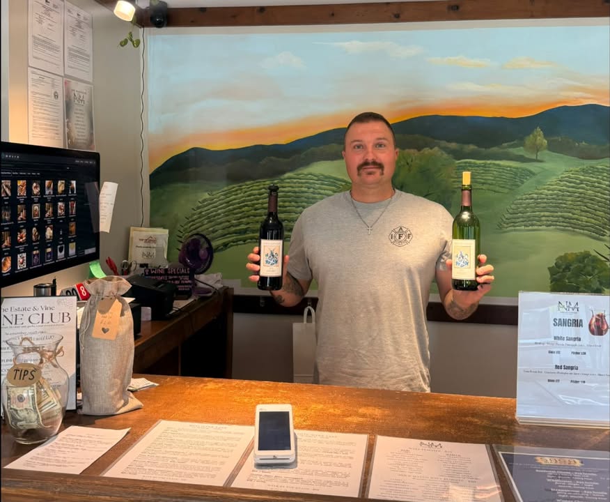 Look who’s behind the bar today!